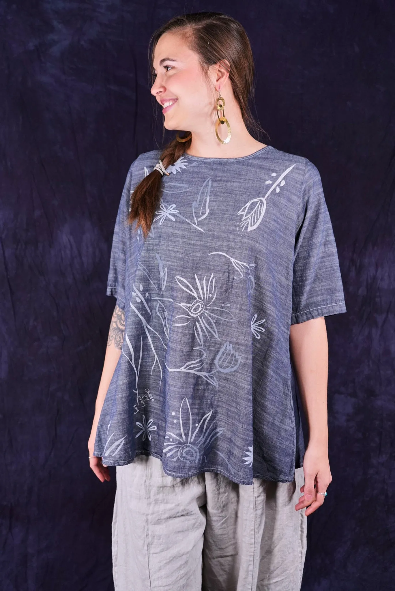 1210 Light Denim Chambray Top Sky-P