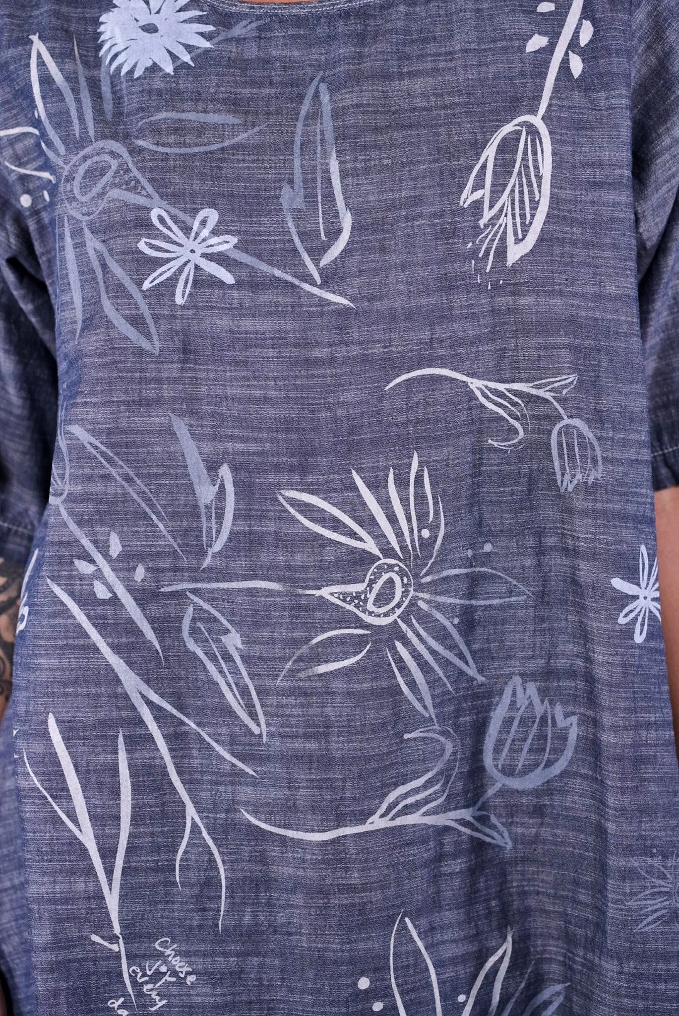 1210 Light Denim Chambray Top Sky-P