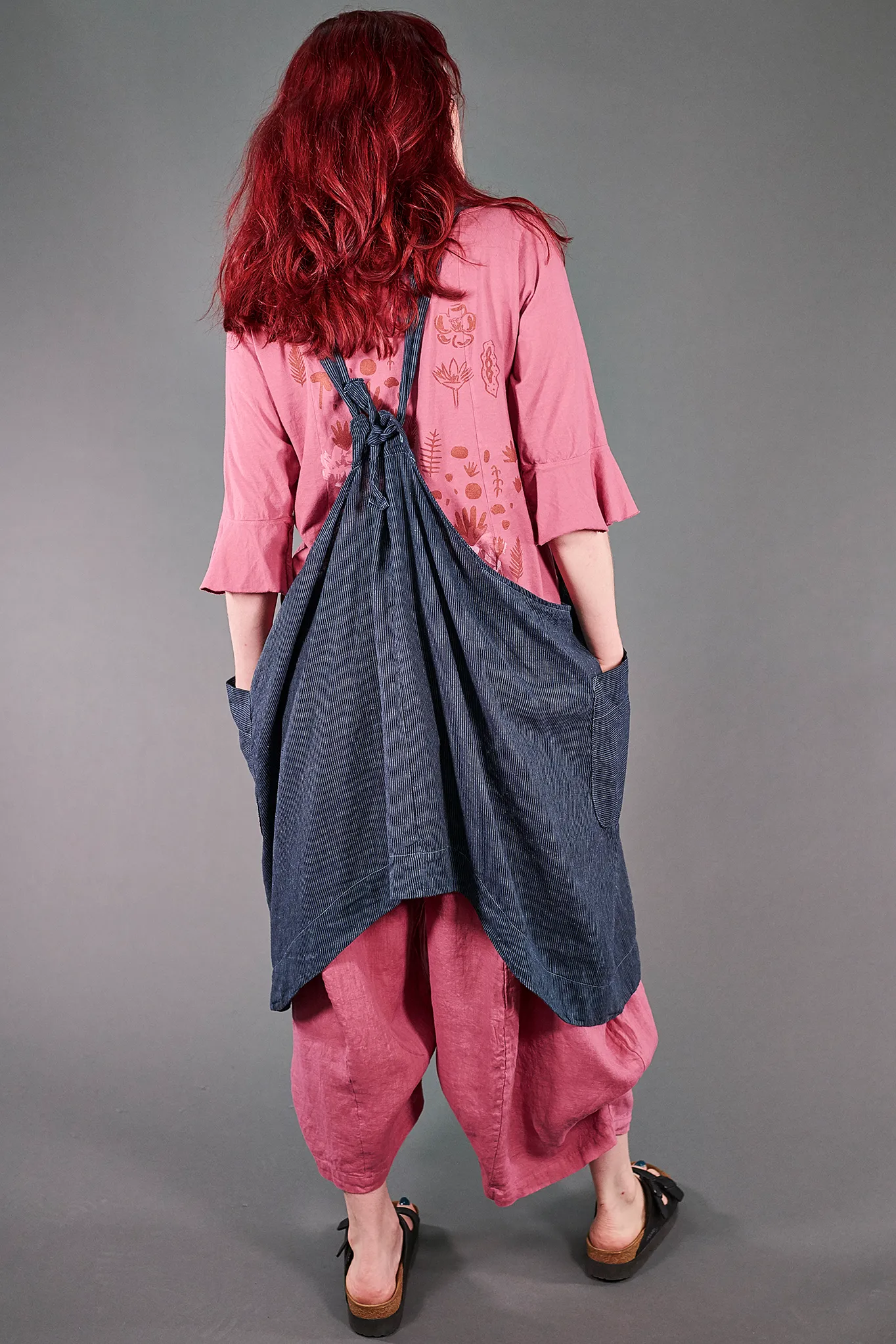 6202 Juniper Apron Jumper Kingfisher/Indigo-Dreamy Forest-P