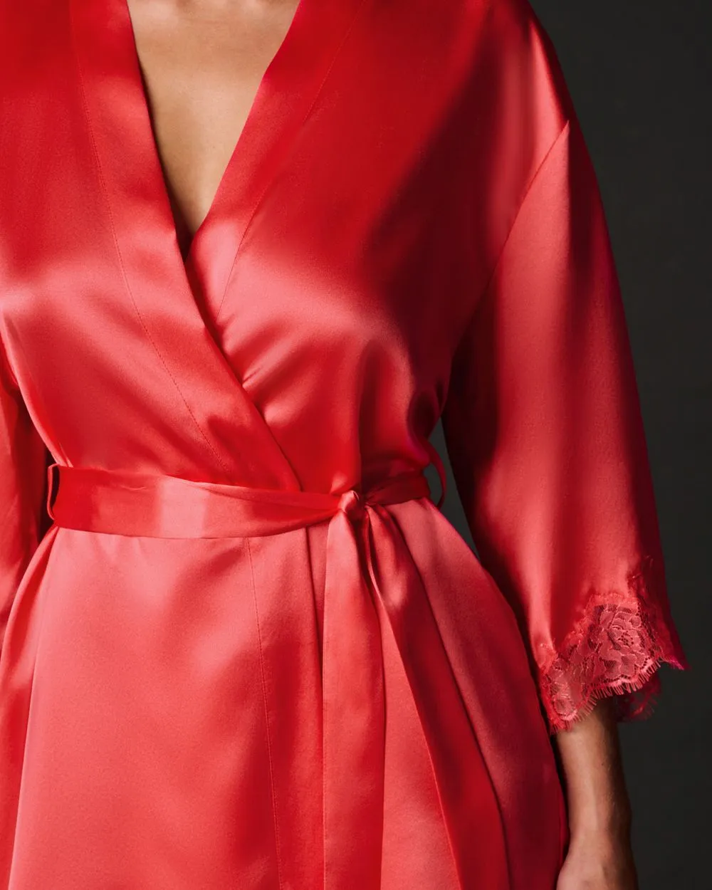 Charlotte Short Robe