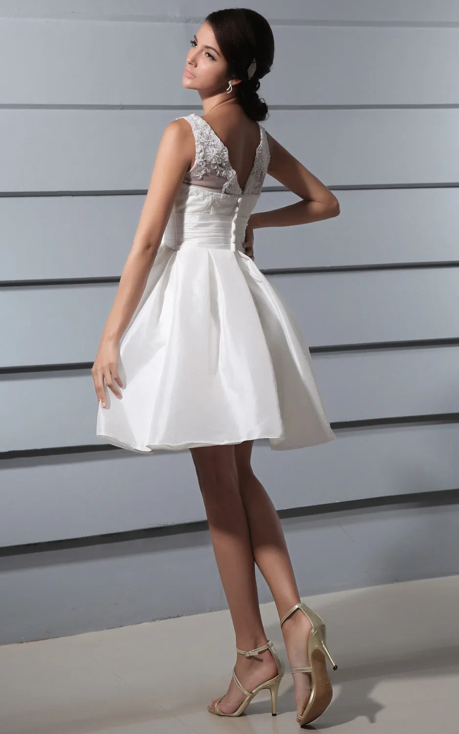 Deep Satin Sash Bow V-Back Brilliant Lace Gown-GC_705077