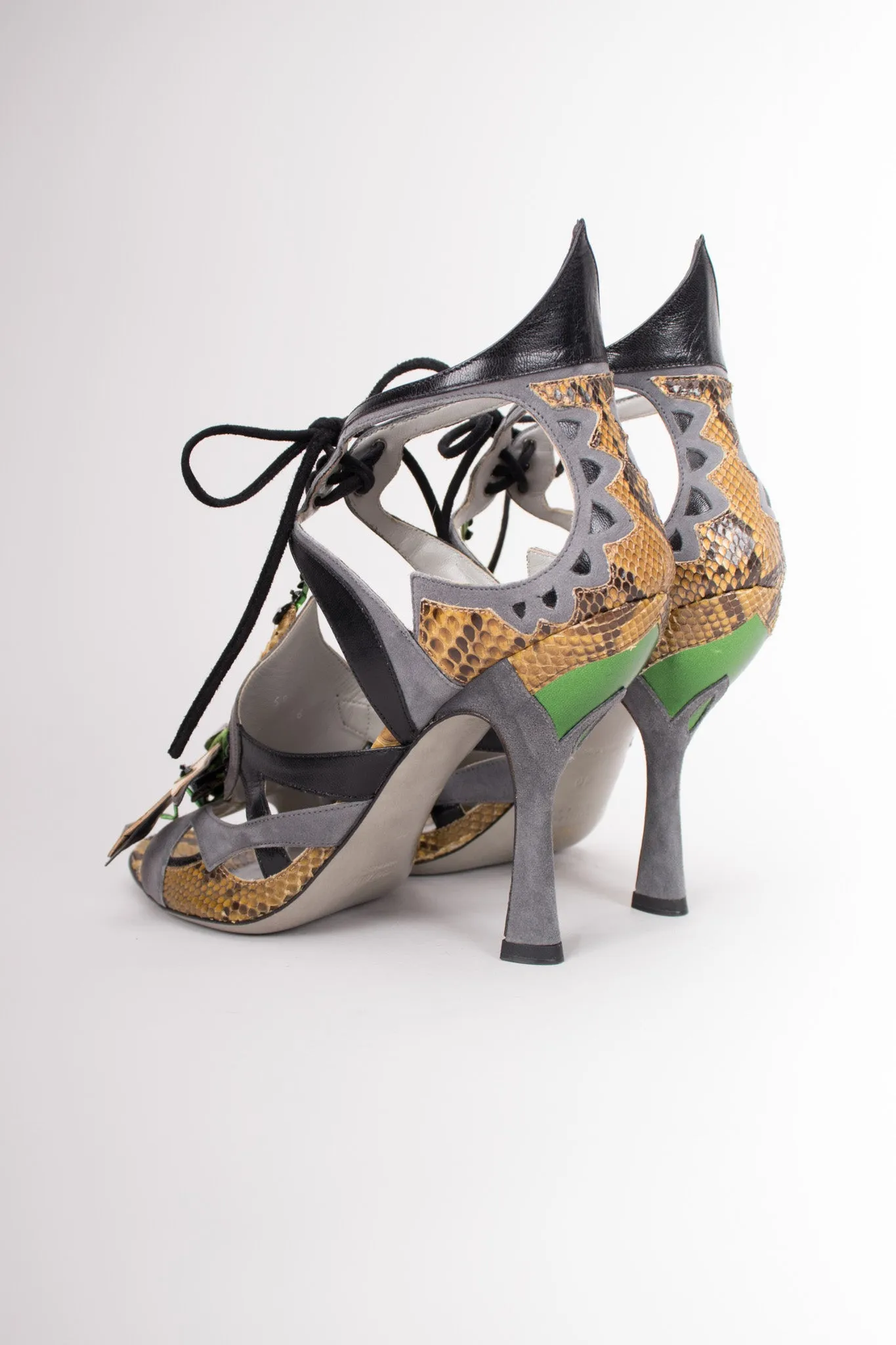 Dragonfly Heels