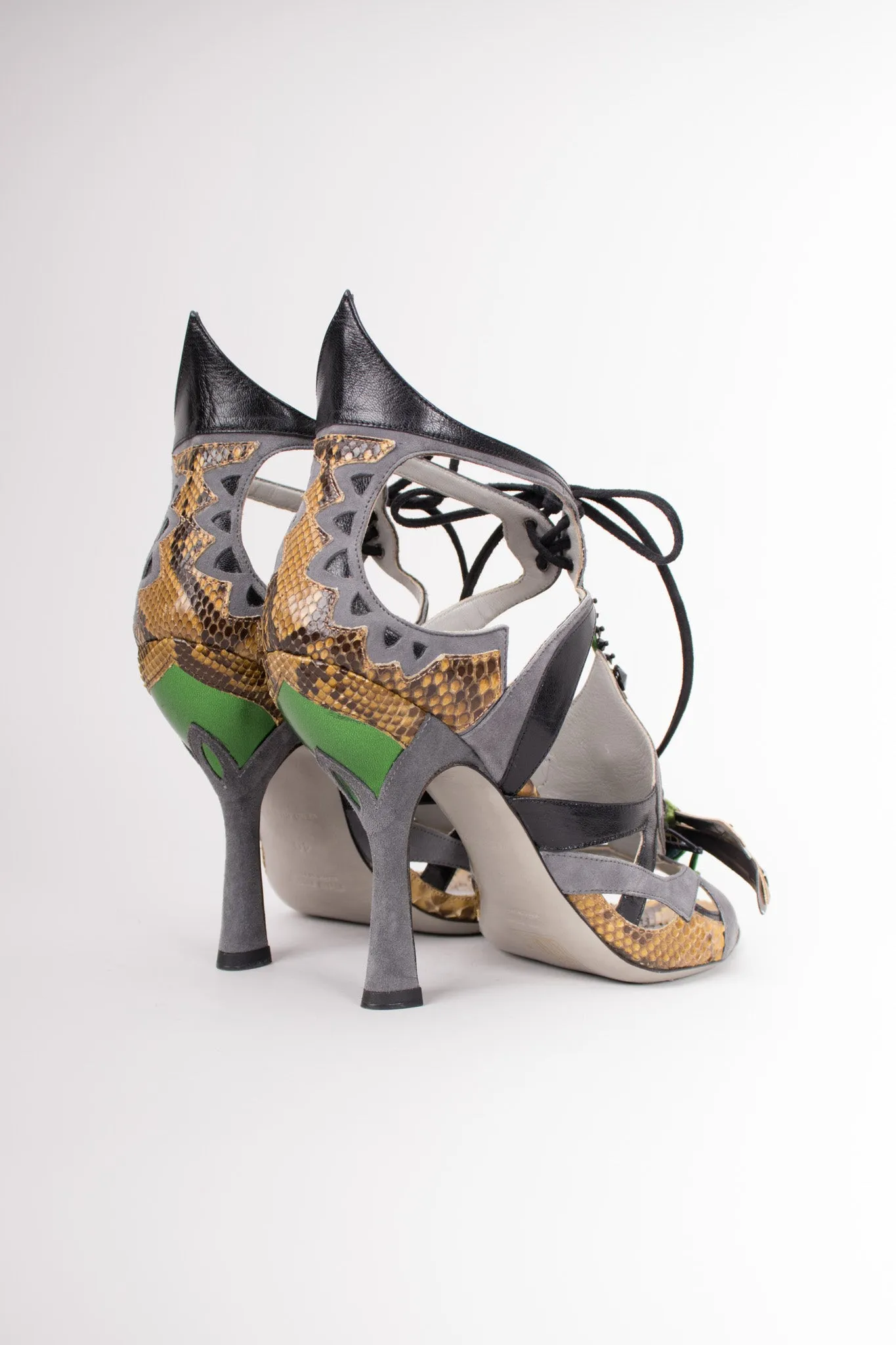 Dragonfly Heels