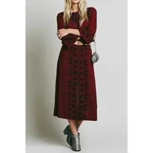 Fashionable Jewel Neck Black Floral Embroidery 3/4 Sleeve T-Shirt   Skirt For Women - Dark Red L