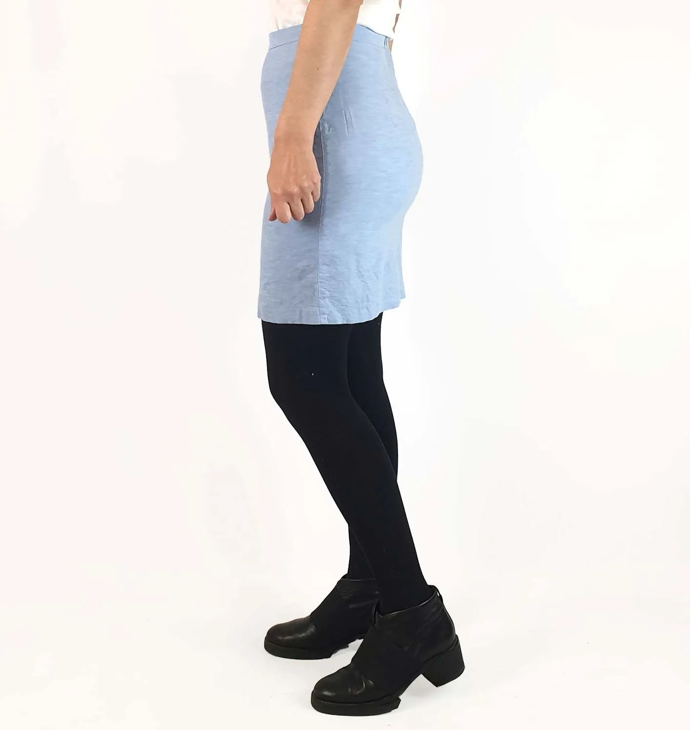 Funkis denim look cotton mini skirt size M (tiny fit, best fits size 8)