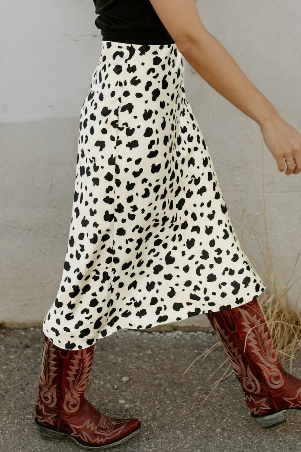 KaleaBoutique Stylish Leopard Spots Printed Split Hem Midi Skirt