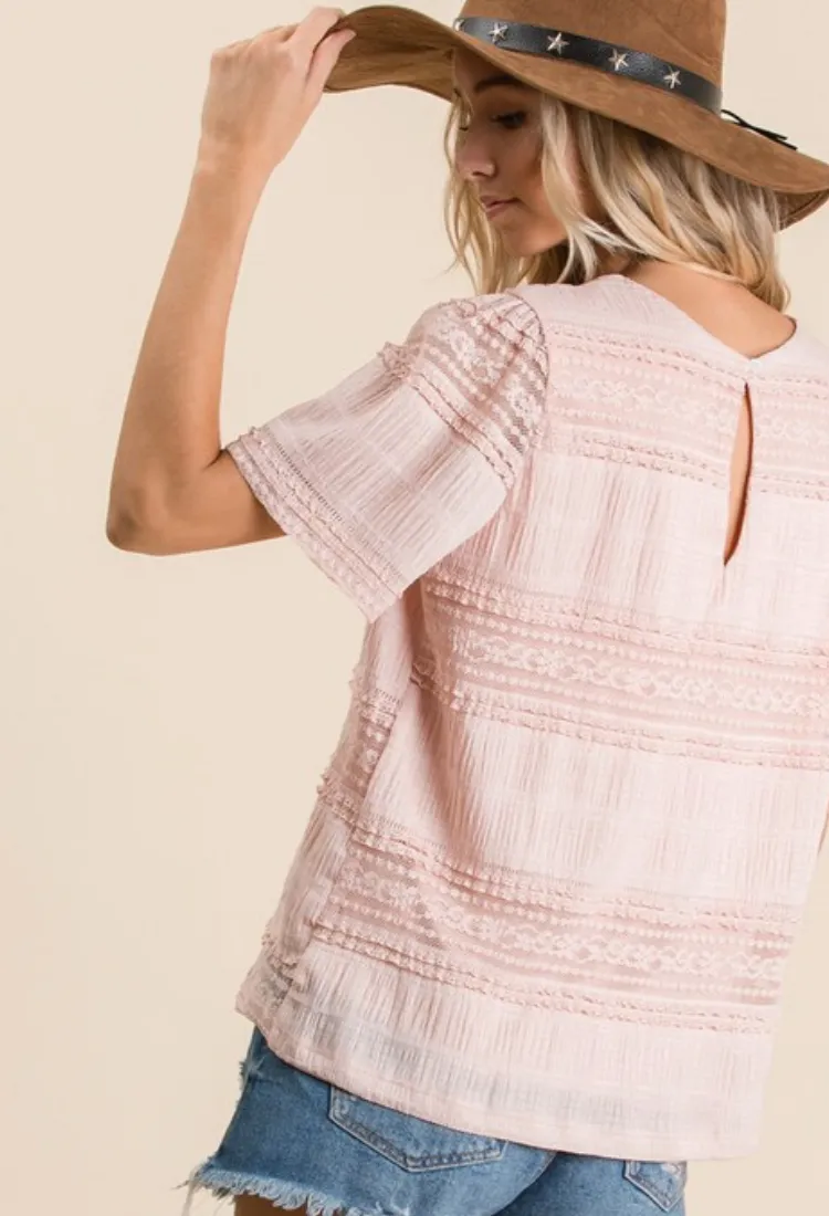 Lace & Love Top in Blush