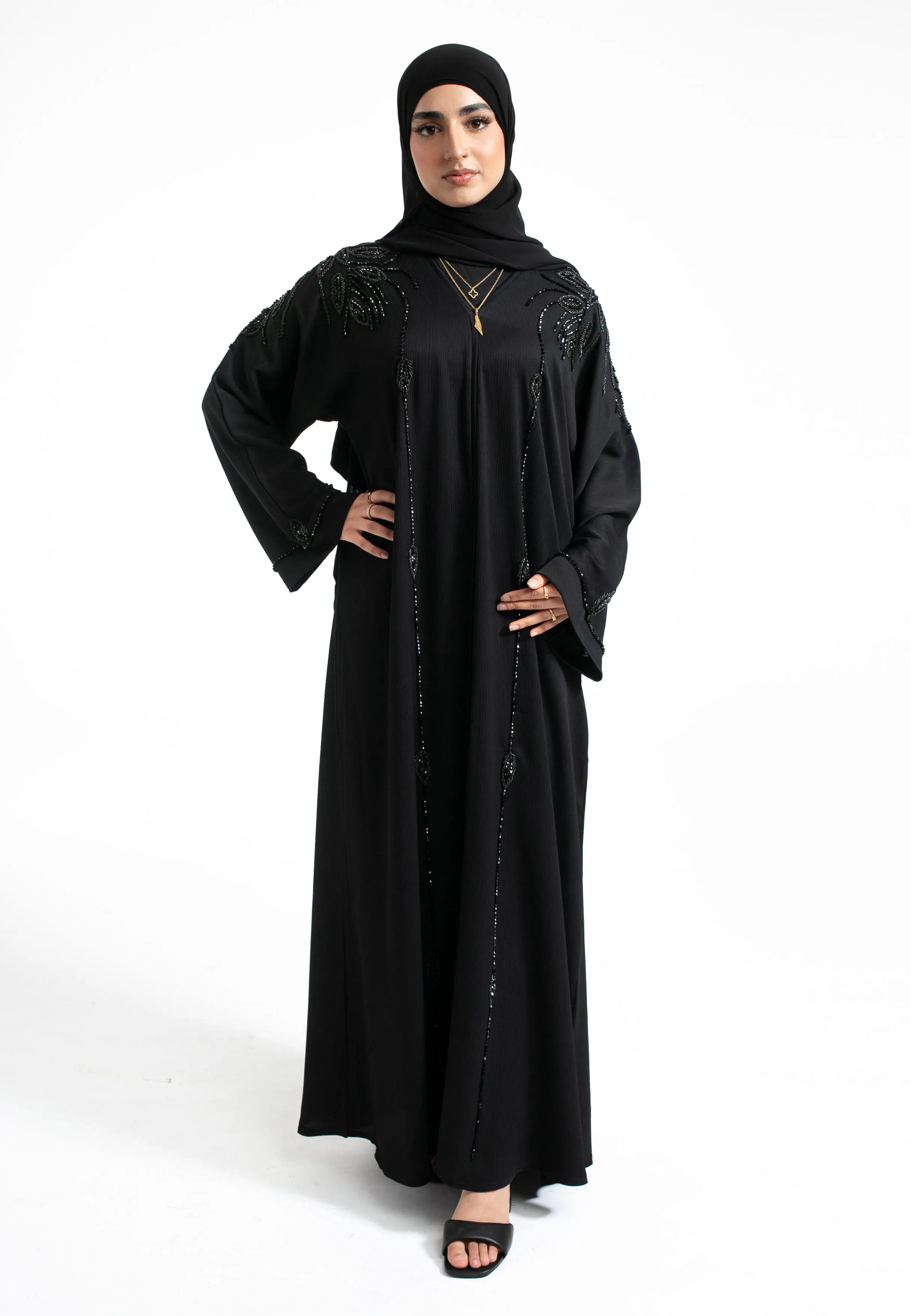 Luxury Emirati Style Closed Embellished Abaya