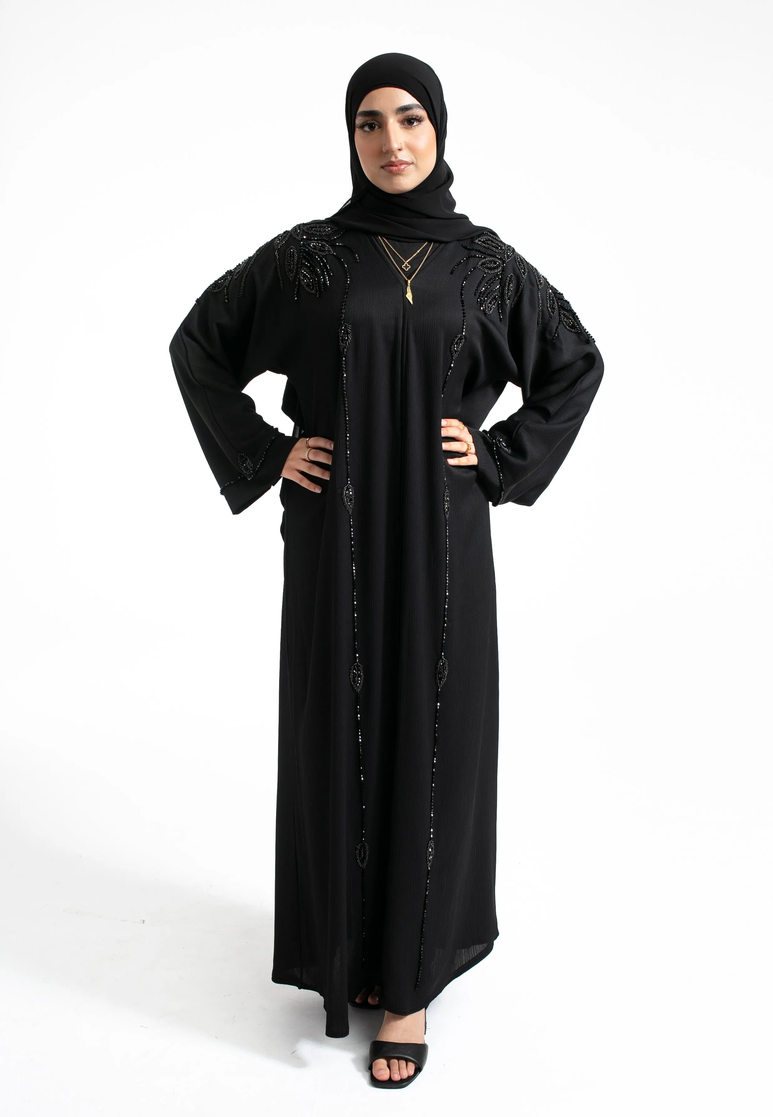 Luxury Emirati Style Closed Embellished Abaya