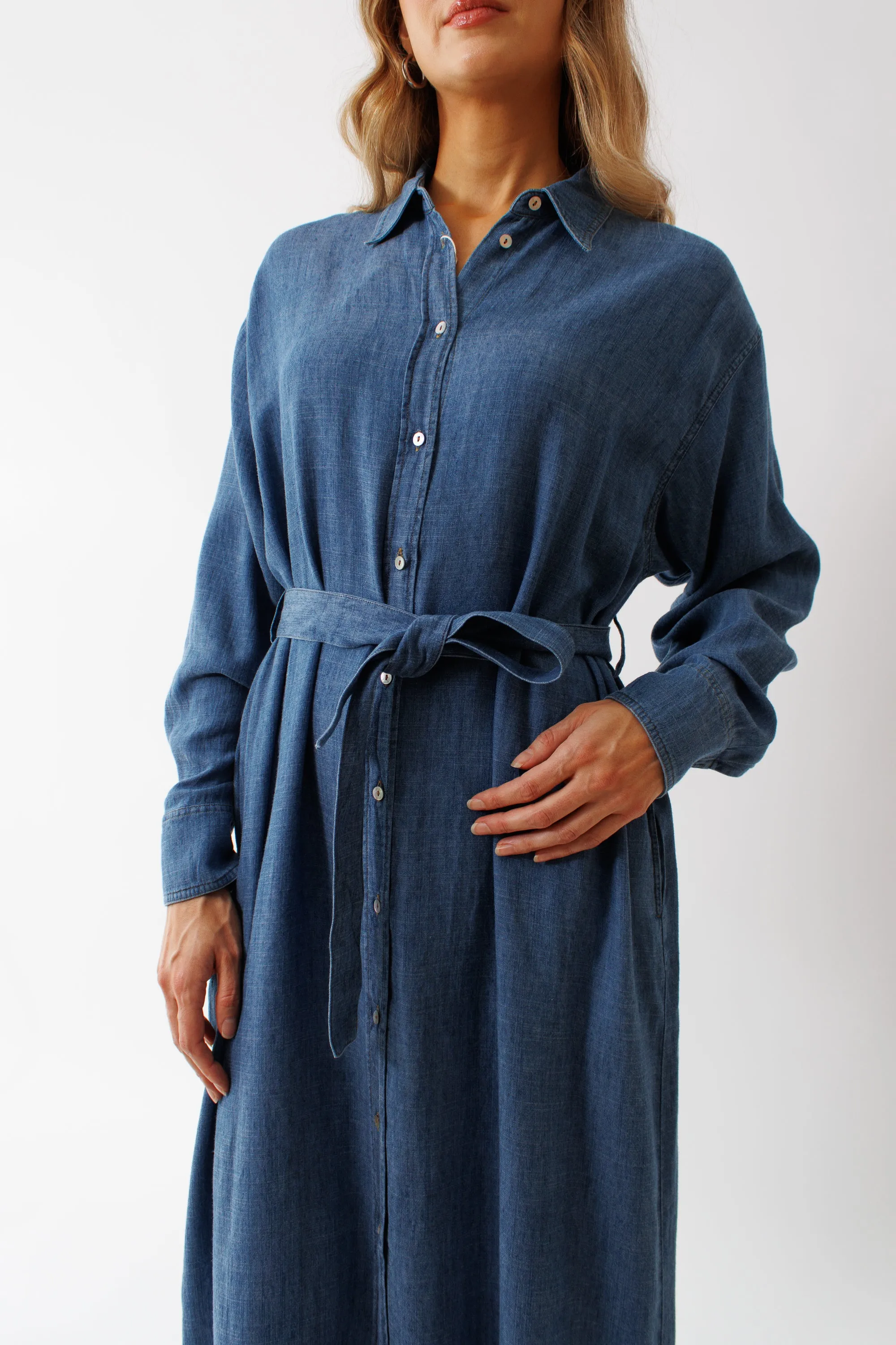 Momoni Laparus Dress