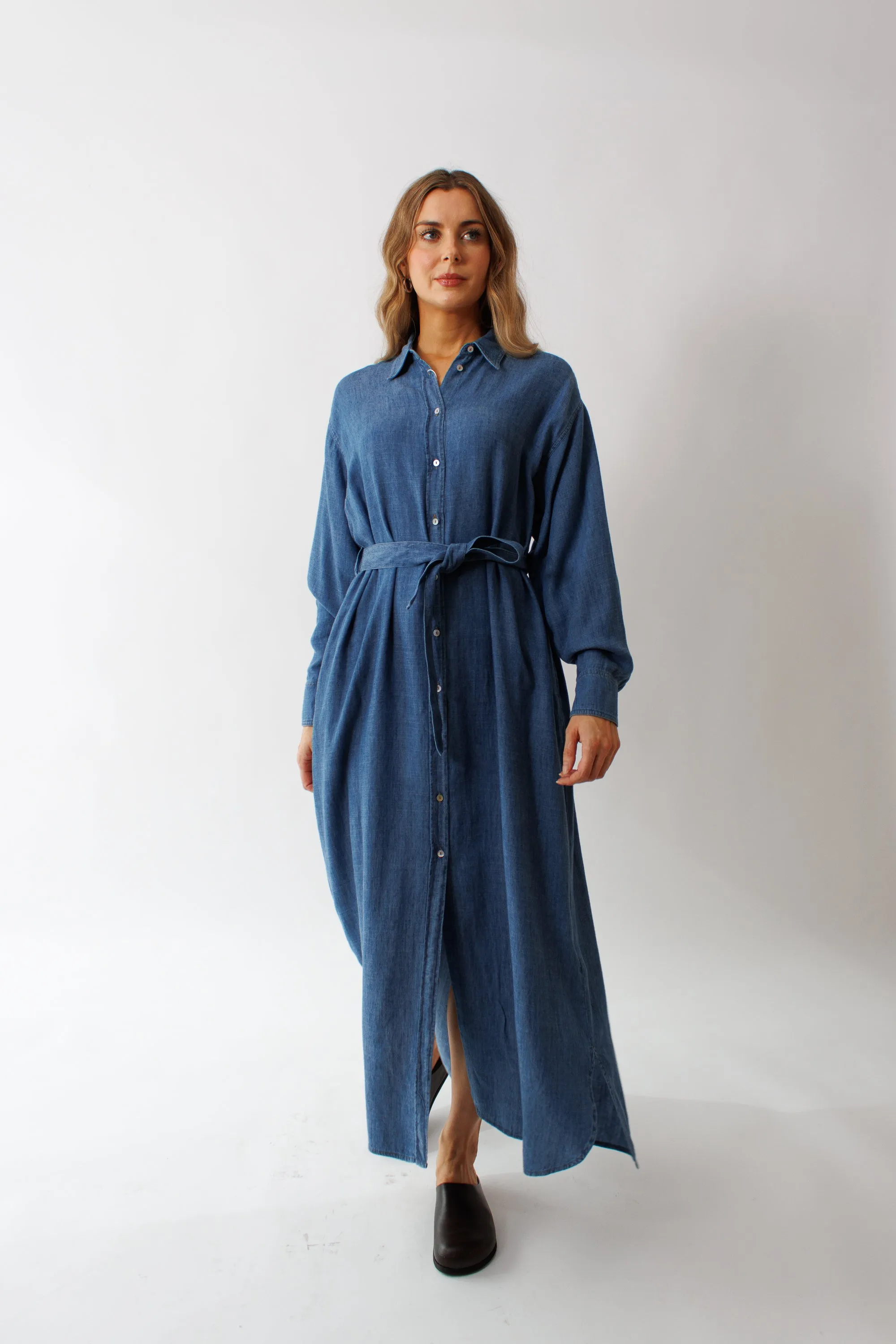 Momoni Laparus Dress