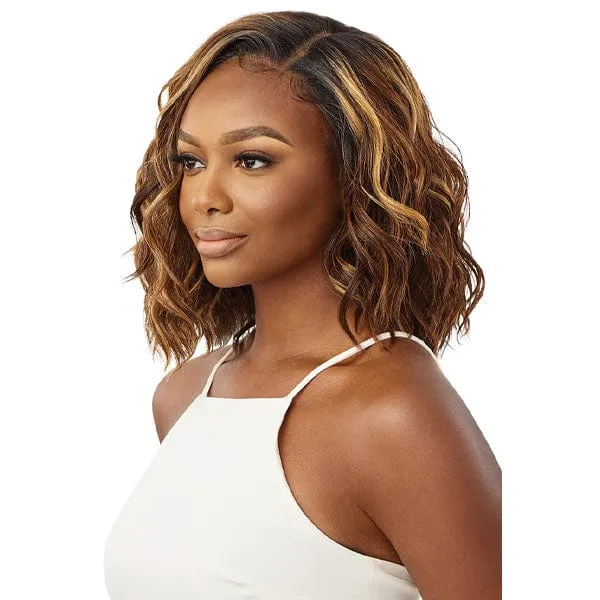 Outre Synthetic Sleeklay Part HD Lace Front Wig - NYLA