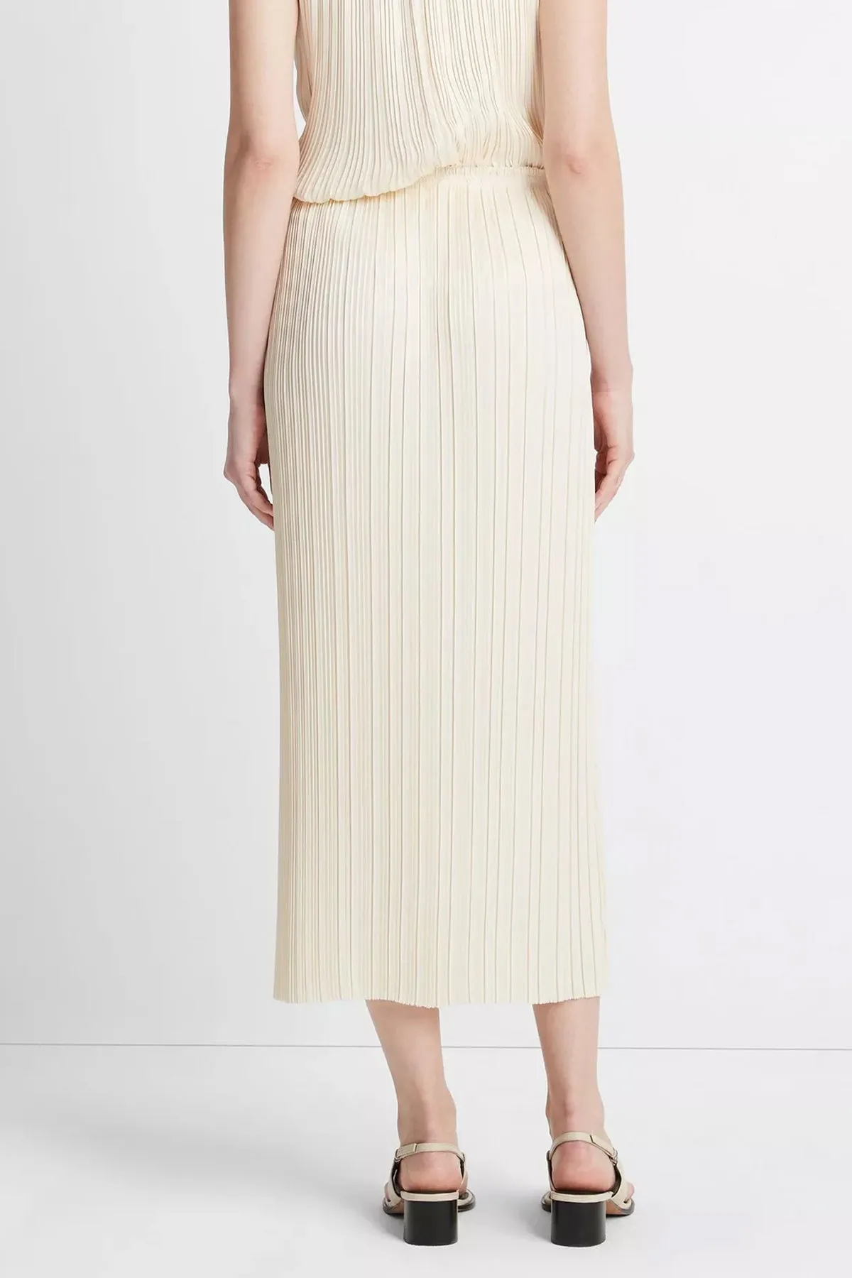 Pleated Satin Straight Pull-On Skirt in Bell