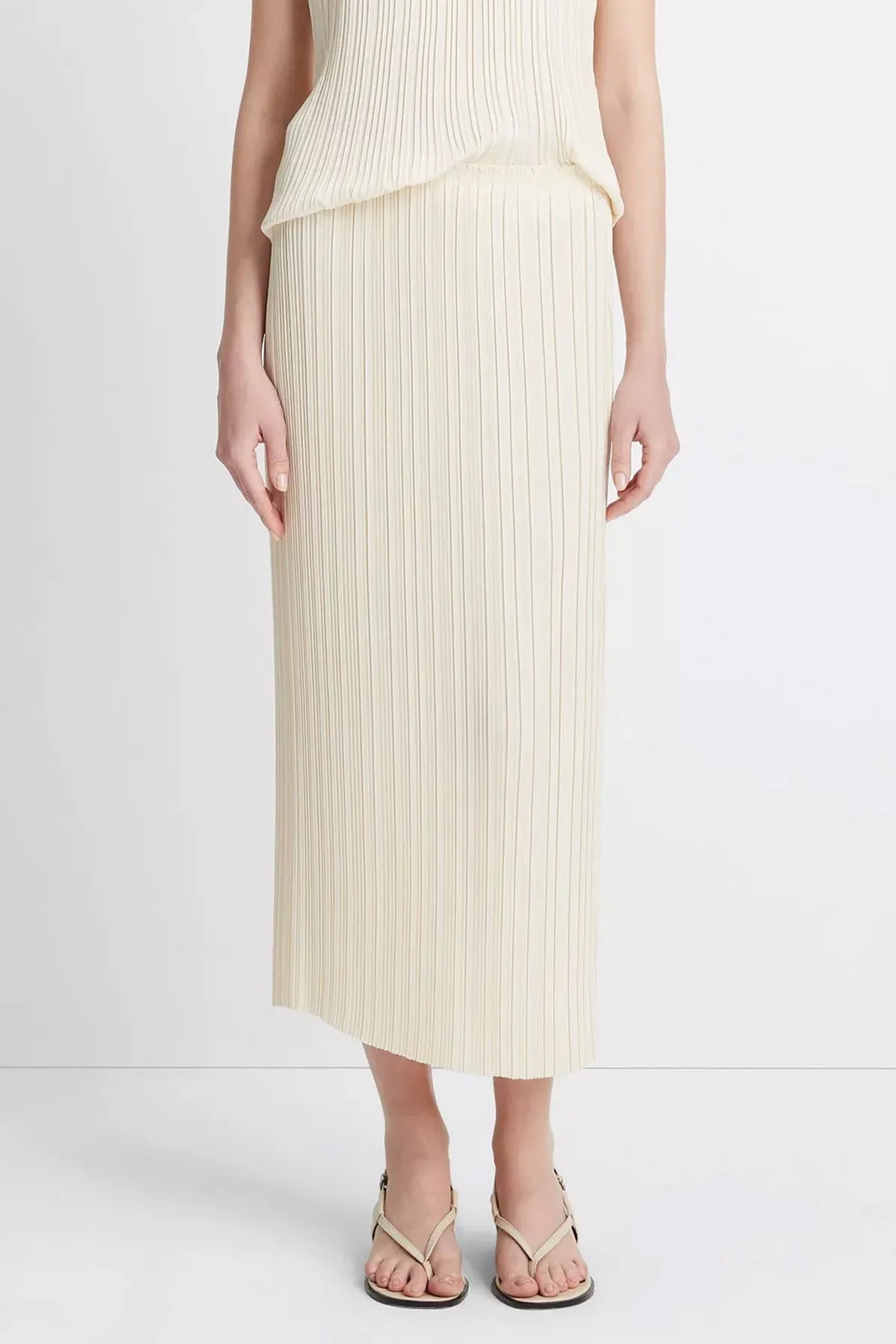 Pleated Satin Straight Pull-On Skirt in Bell