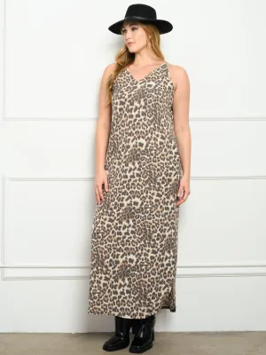 PLUS SIZE ANIMAL PRINT WITH POCKETS MAXI DRESS