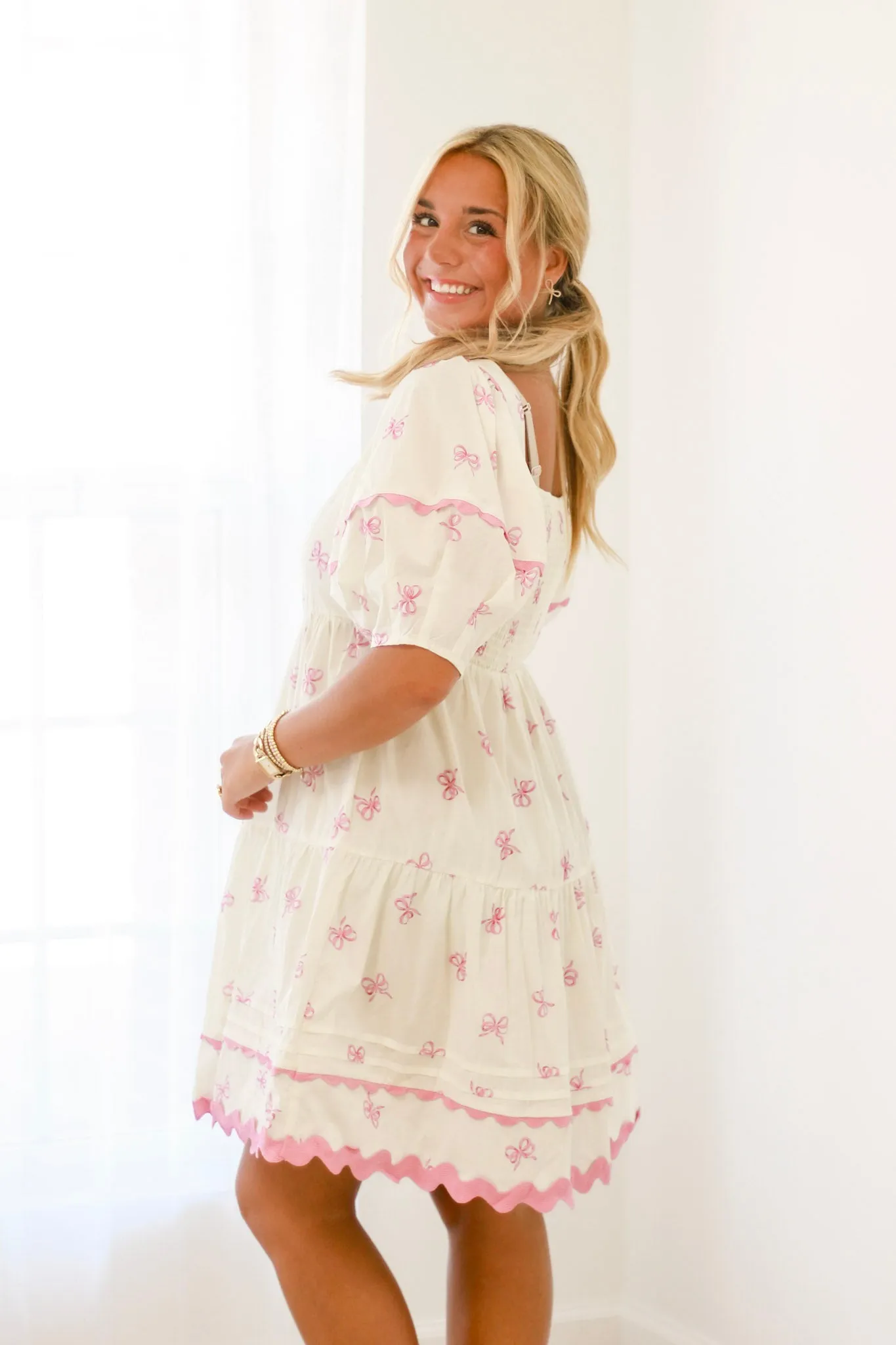 Take a Bow Dress in Cream