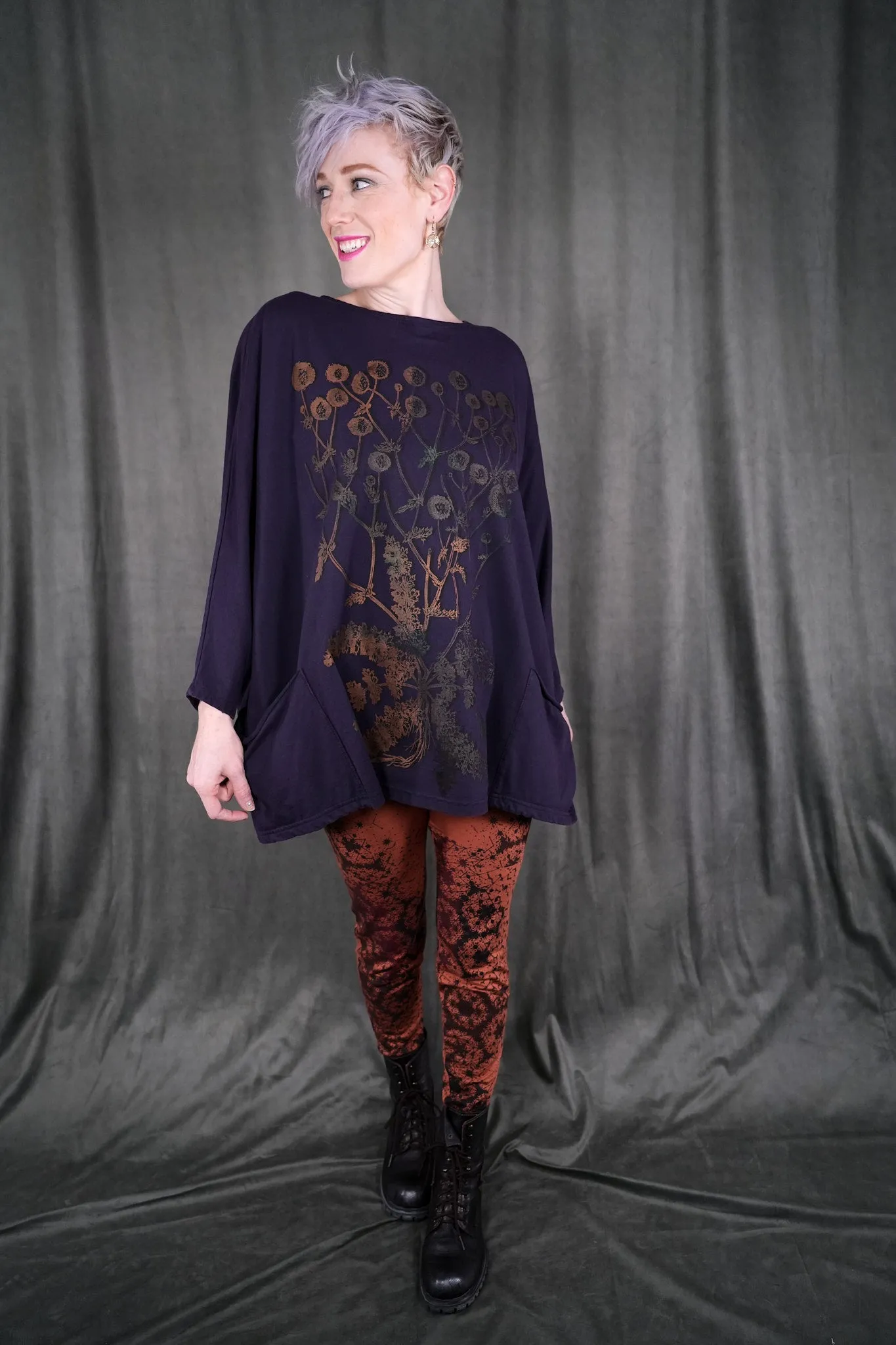 V1742 Pandora Mariposa Patch Pockets Top-P