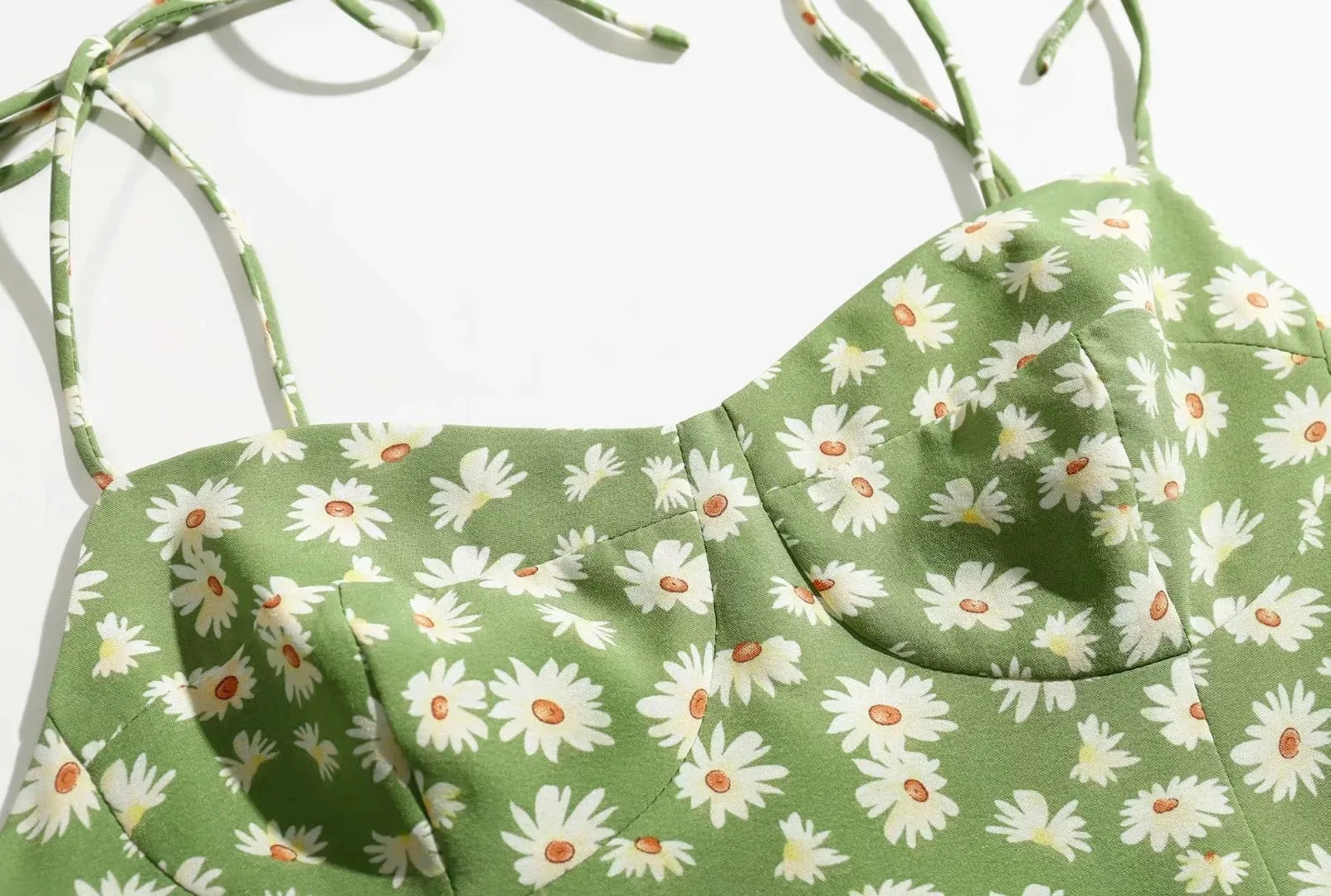 Vintage Floral Printed Suspenders Daisy Midi Dresses
