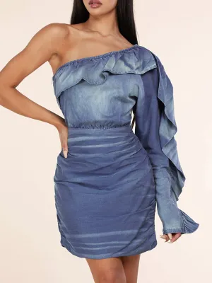 WOMEN'S ONE SHOULDER CHAMBRAY RUCHED TIE DYE MINI DRESS