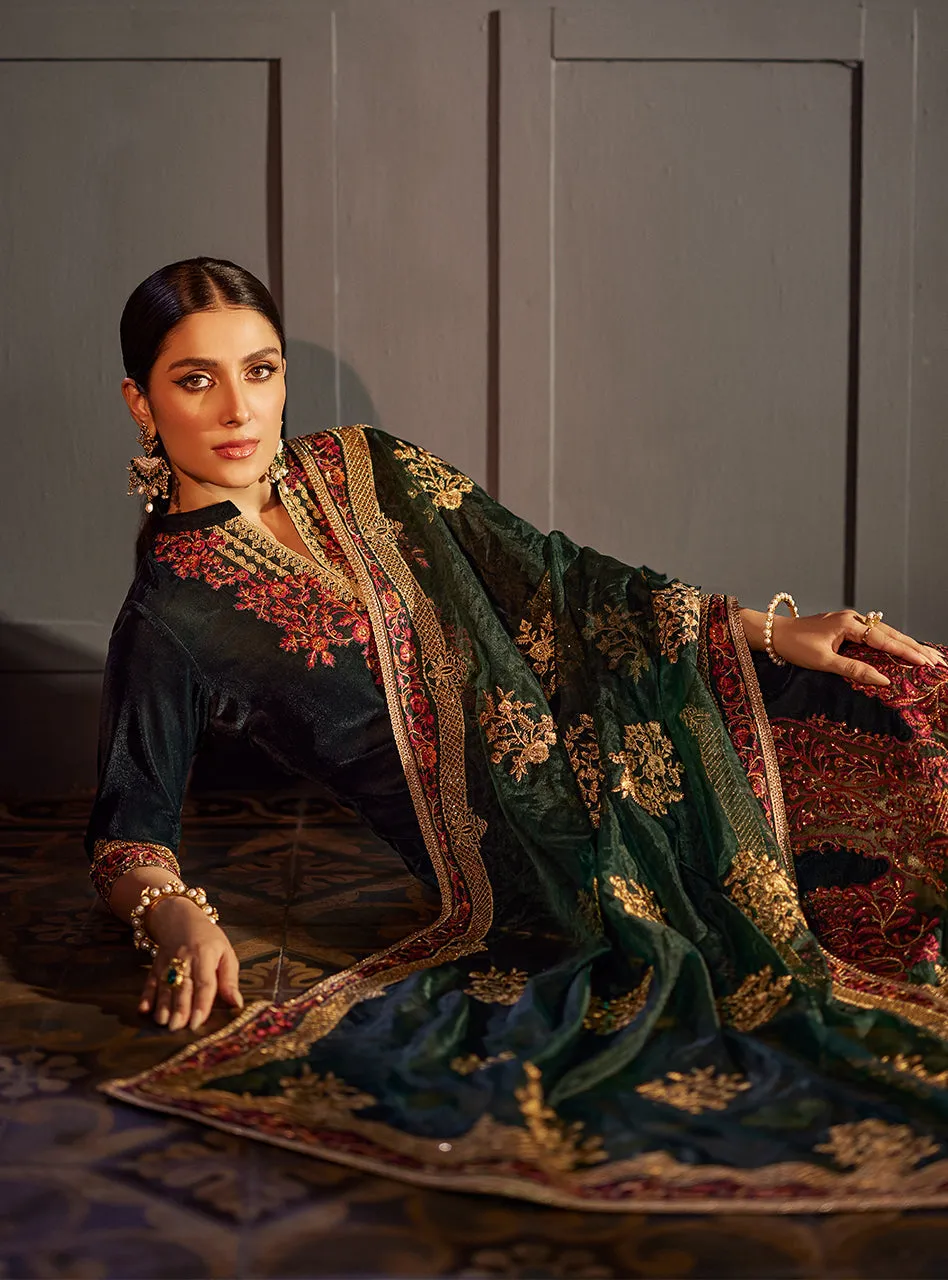 ZAINAB CHOTTANI VELVET COLLECTION '23 | ZELENA